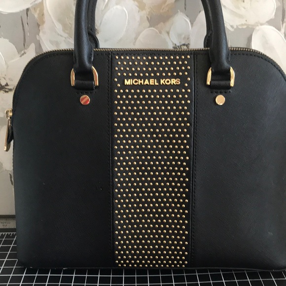 Michael Kors handbag( black) - Picture 1 of 2